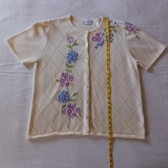 ALFRED DUNNER Embroidered Knit Cardigan, size L - Picture 14 of 15